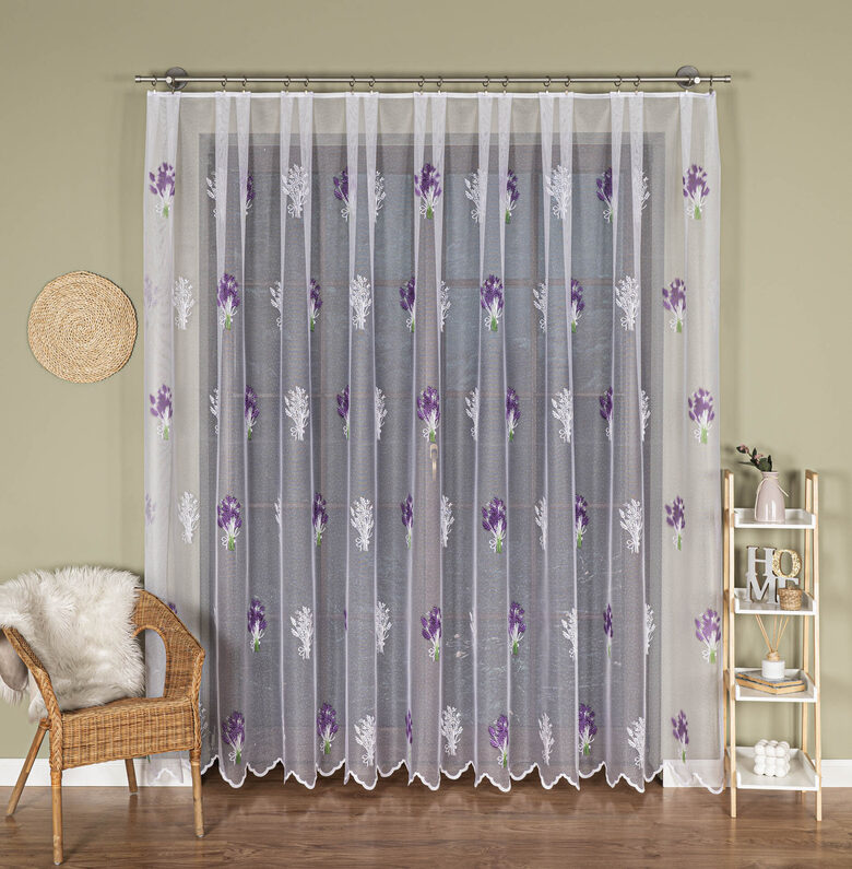 Dienas aizkari 018592