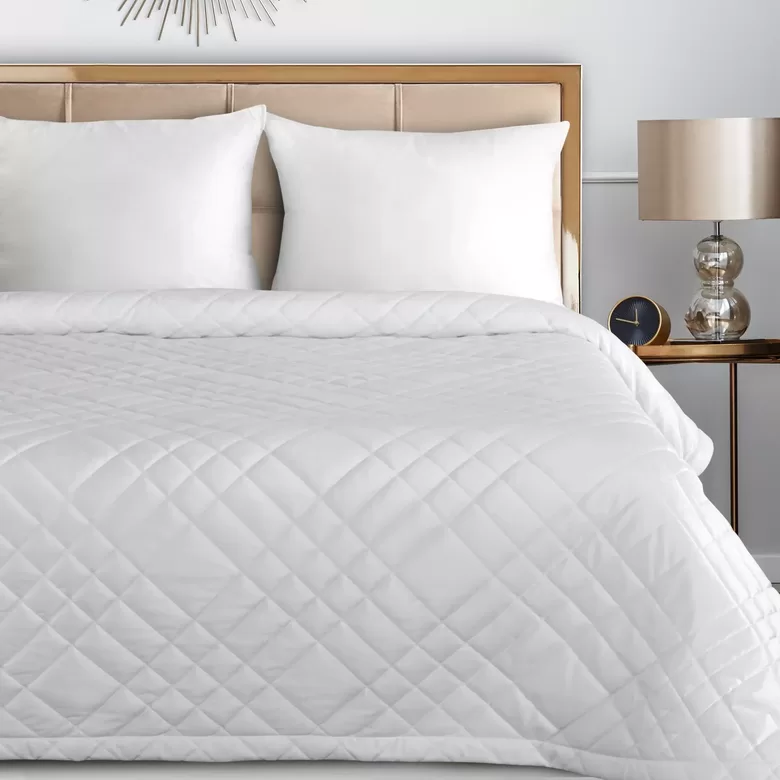 Gultas pārklājs RIA