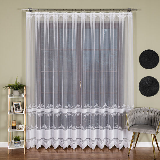 Dienas aizkari 107363