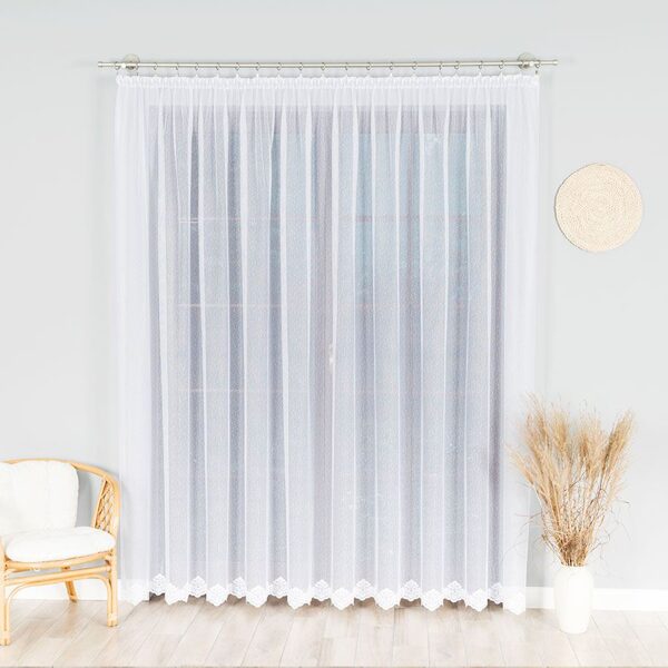 Dienas aizkari 023405